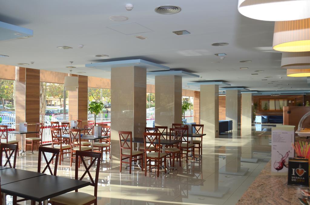 Hotel Reus Park Εξωτερικό φωτογραφία