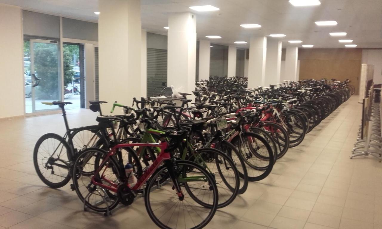 Hotel Reus Park Εξωτερικό φωτογραφία